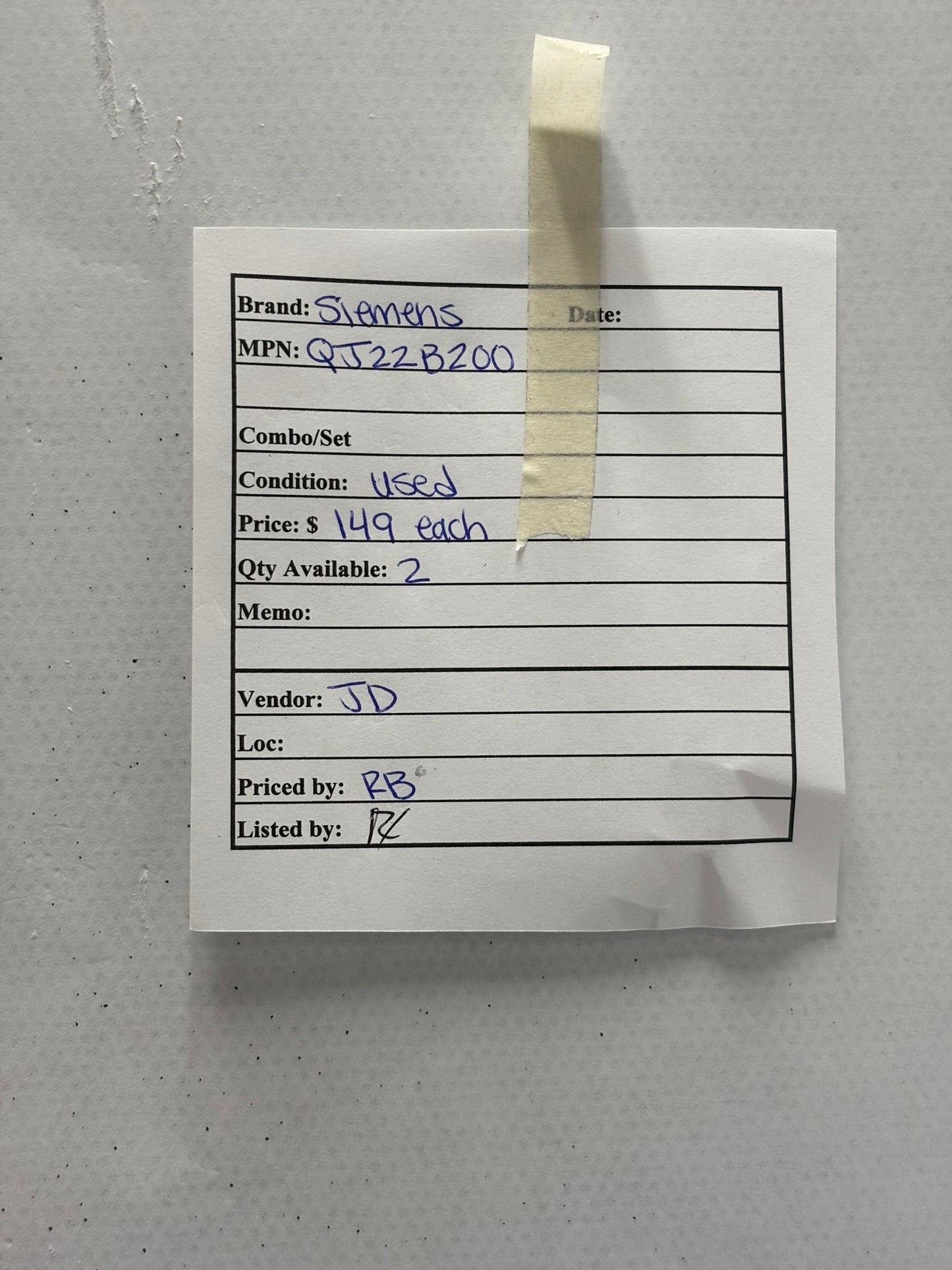 Siemens QJ22B200 200 Amp Two-Pole Bolt-On Main Circuit Breaker 120/240 V