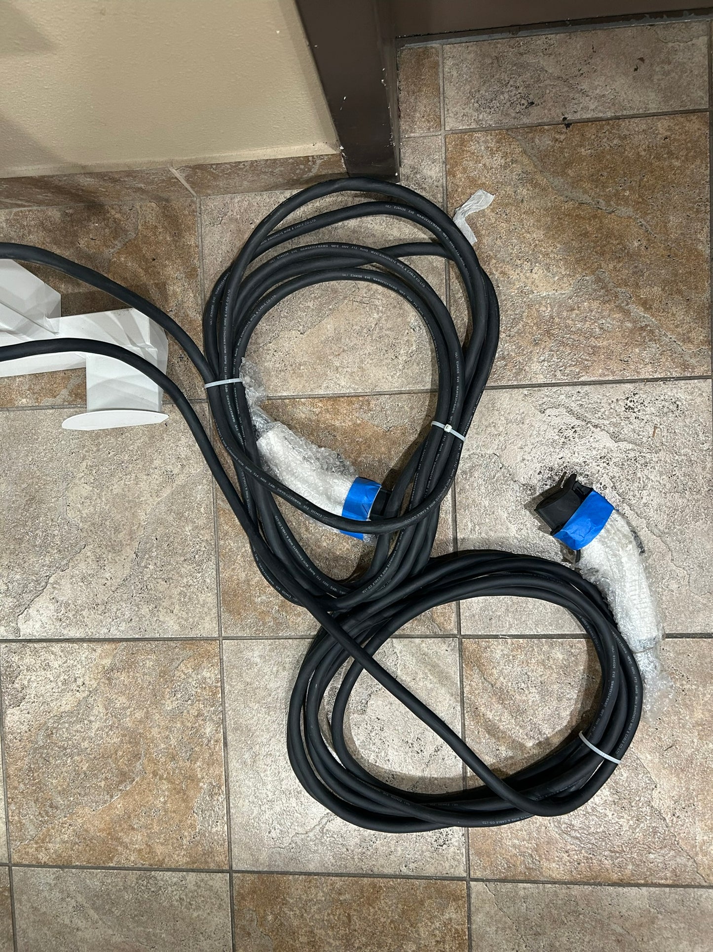 BTCPower (EVP-2002-30) Electric Vehicle Charging System, 30A, AC Fast Charging