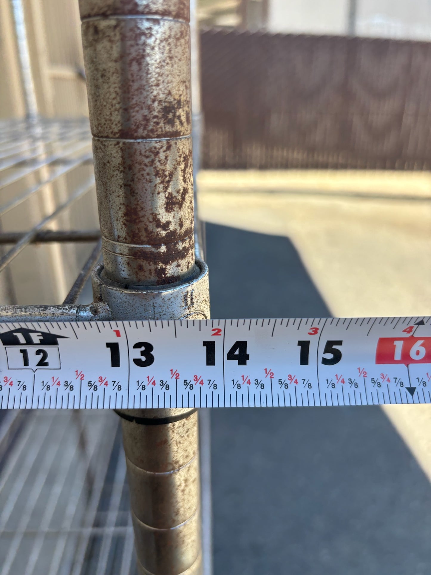 Metal Shelf (35 x 14 x 55)