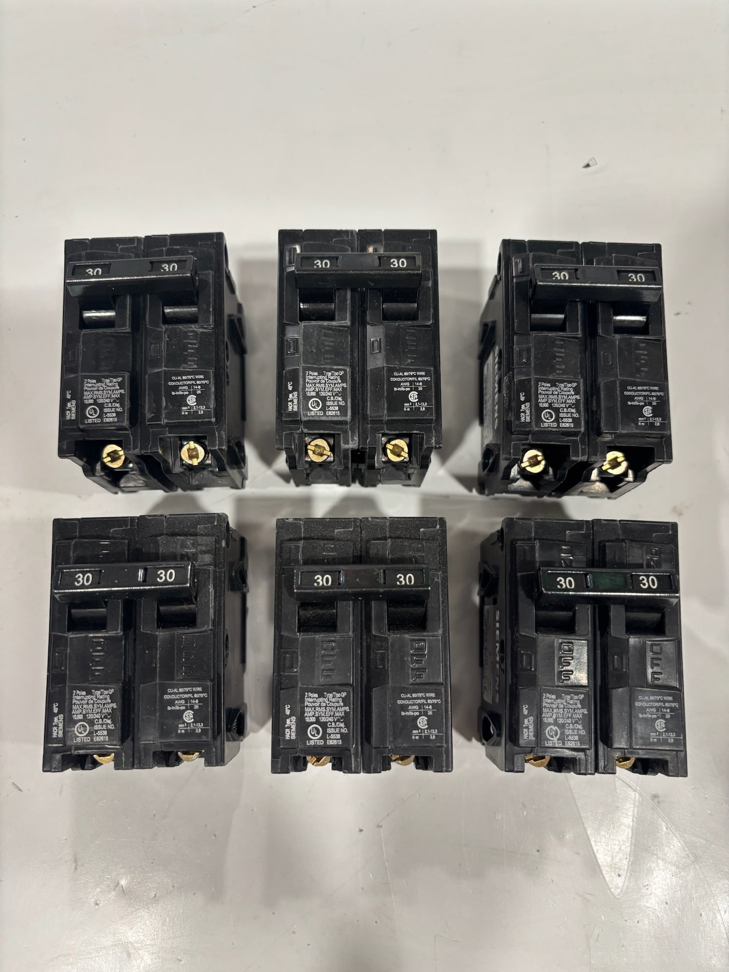 6 PC SIEMENS Q230 Circuit Breaker 30Amp 120/240V 60Hz 2 Pole Type QP (no box)