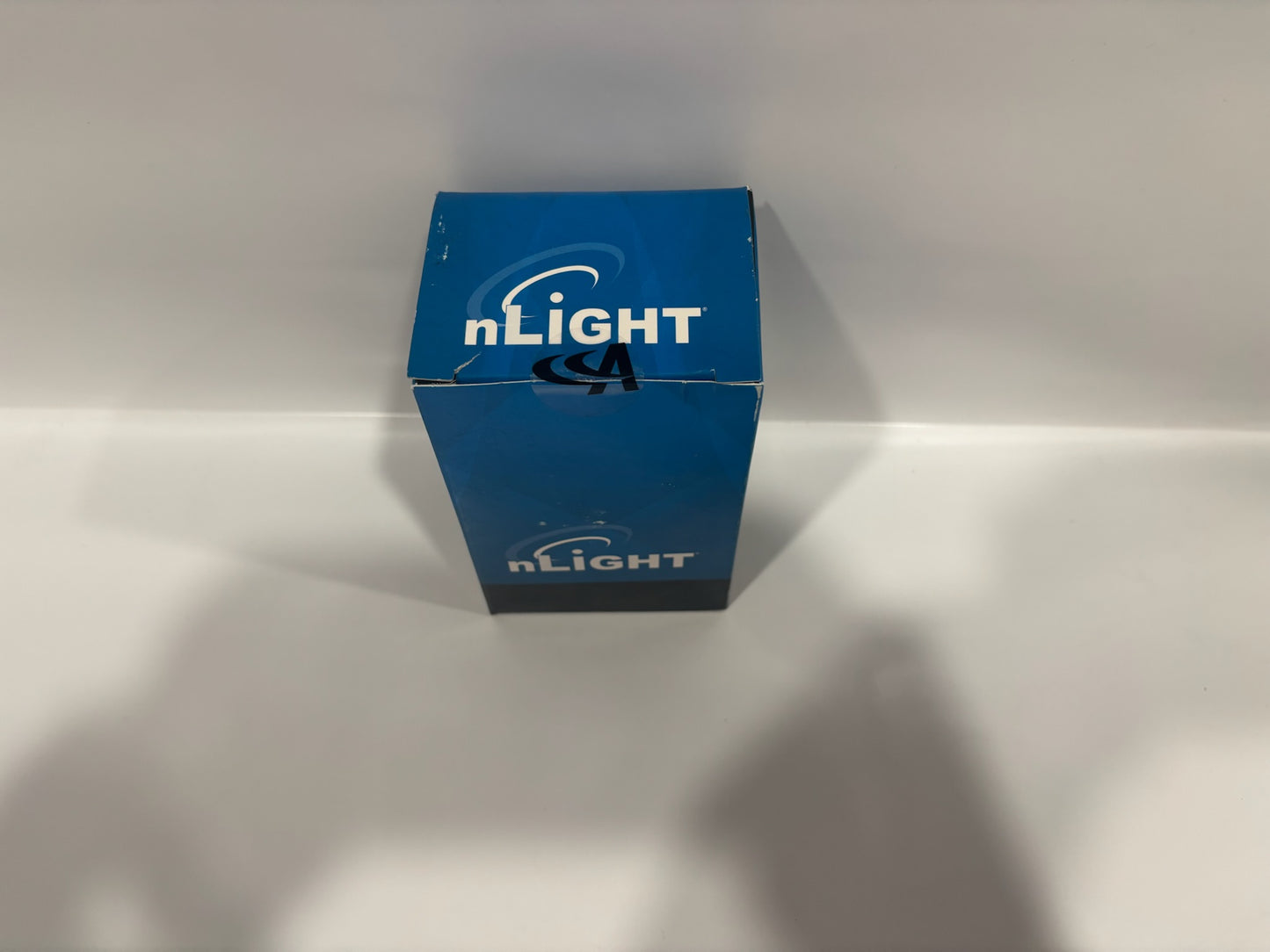 Acuity Controls NWSXA-LV-DX-WH Low Voltage Wall Sensory Switch