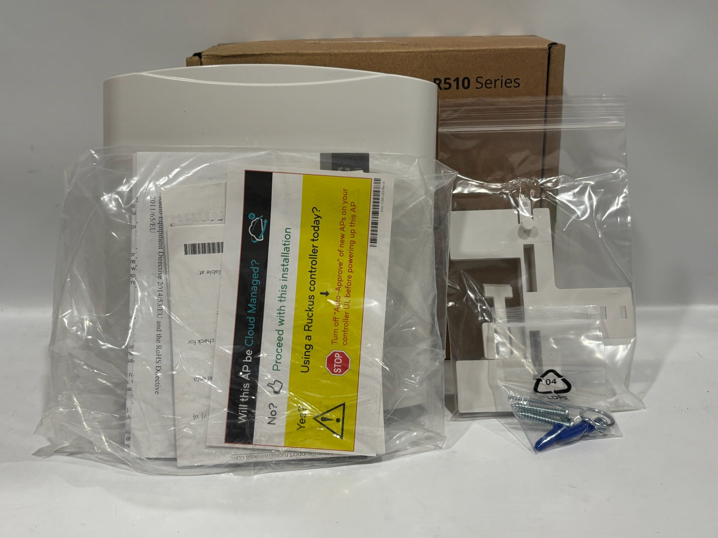 Ruckus (R510) Series Wireless Access Point, Dual-Band, 802.11ac Wave 2