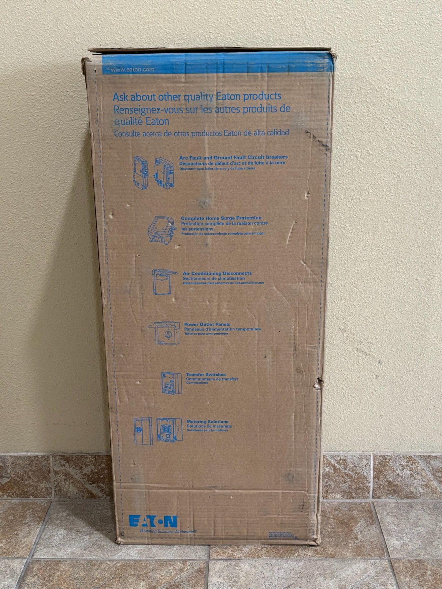 Eaton BRP30B200R Cutler-Hammer Series Plug On Neutral Design 200 AMP