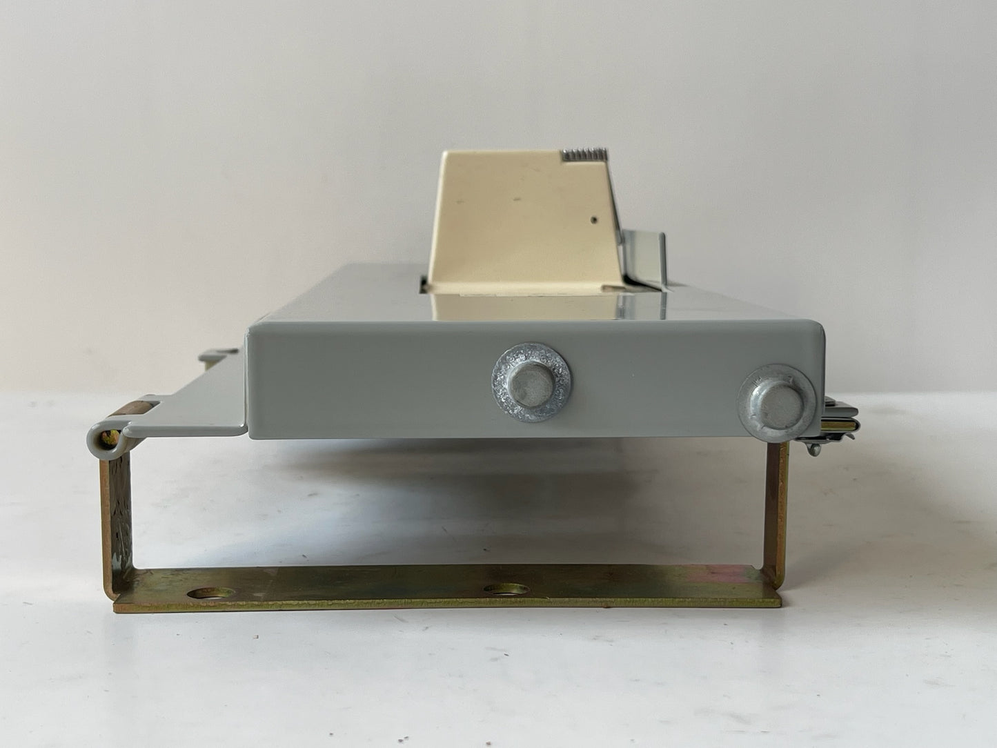 Eaton Cutler Hammer 766A91G12 Breaker Accessory Handle Mechanism