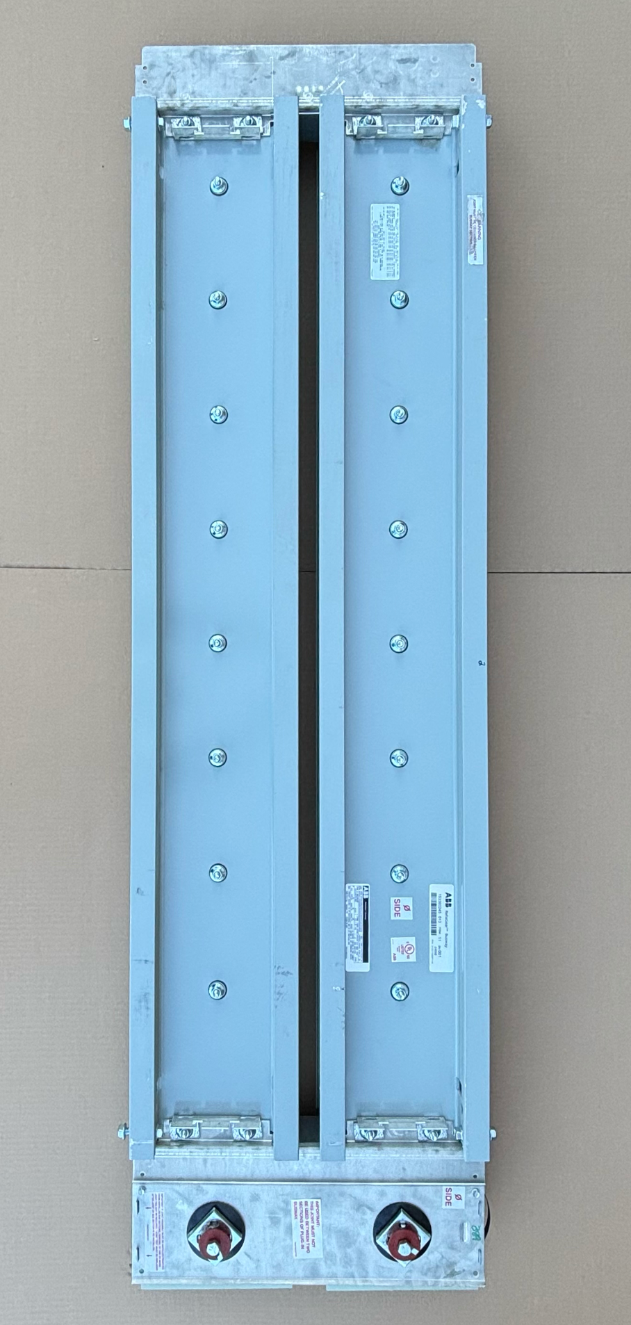 ABB ReliaGear Busway 3000 AMPS 600VOLTS PH3 W4 Bus Duct