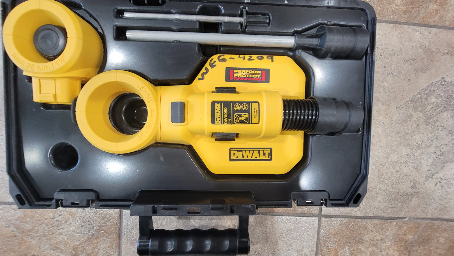 Dewalt Large Rotary Hammer Dust Extractor (DWH050), with Drilling Heads