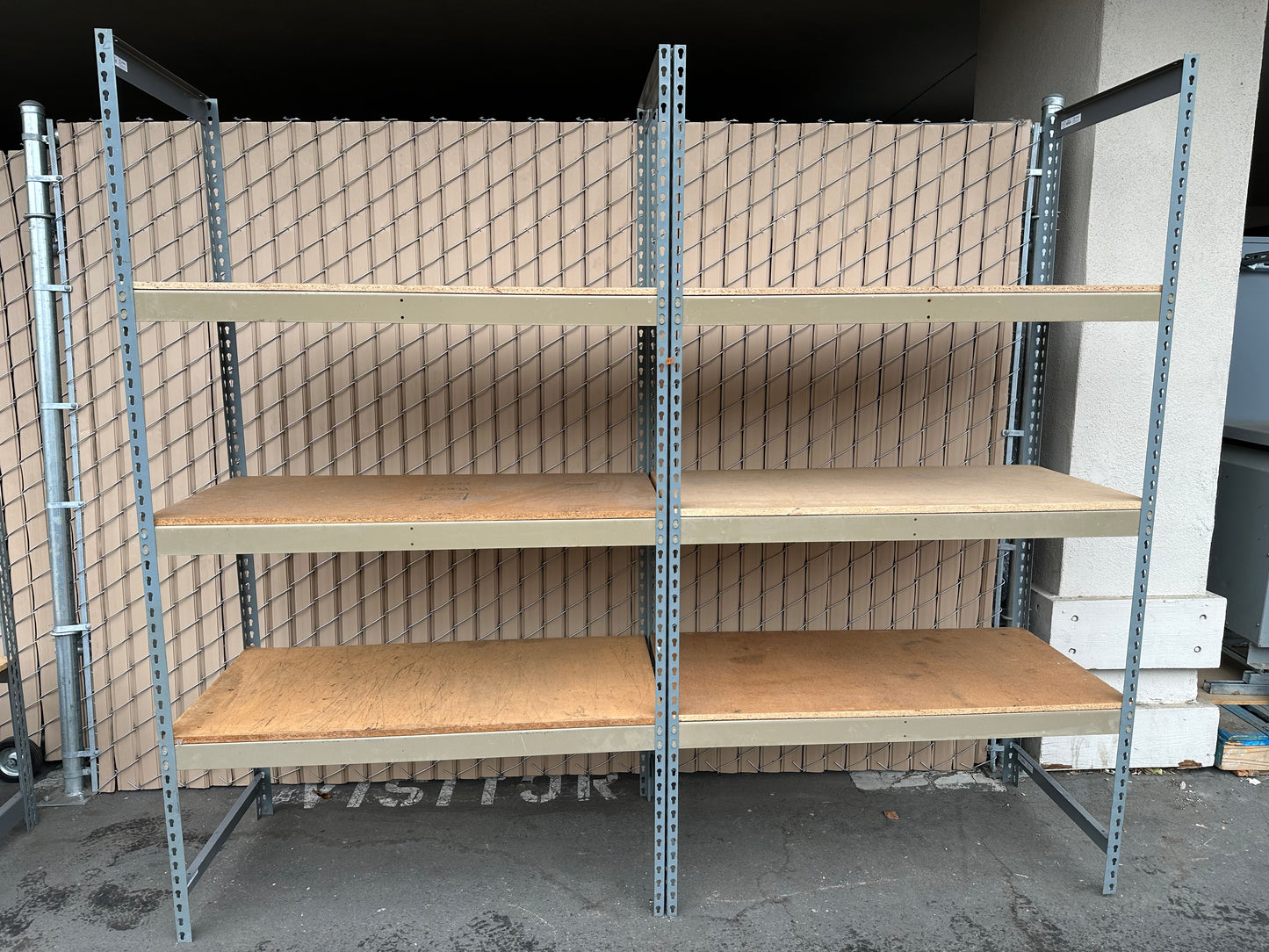 Metal Warehouse/Store/Garage Shelving 8ftx2ftx7ft (See Photos)