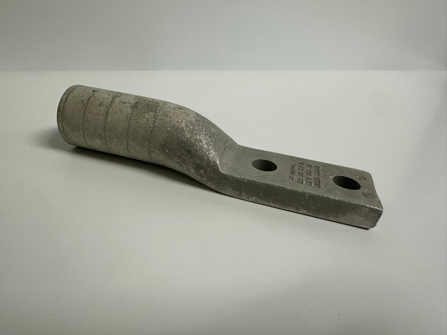 8 PK Burndy (YA36A3) HYLUG Compression Lug, 2-Hole 600 Kcmil