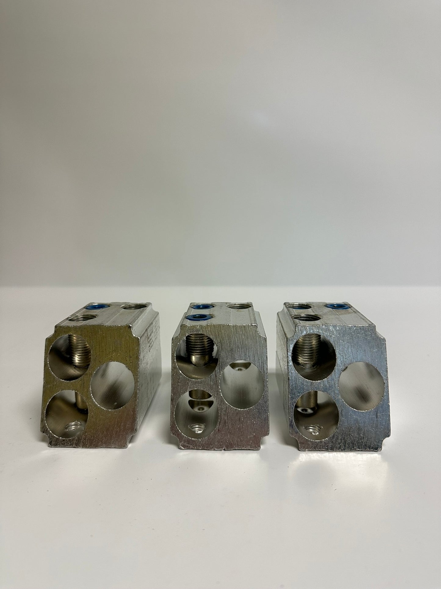 Square D (AL1200P7KU) Aluminum Conductor Aluminum Mechanical Lug Kit