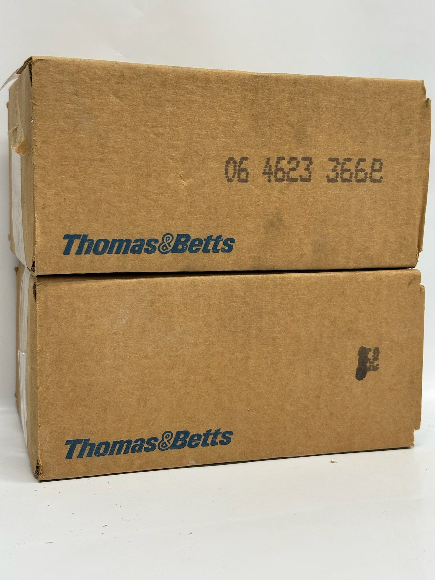 200 PK Thomas and Betts T3 101 Cable Tie Mounting Bases 4 Way