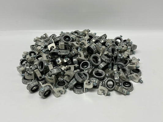 115 PK Raco 1216 1-1/2" Malleable Iron Grounding Bushing with Lug