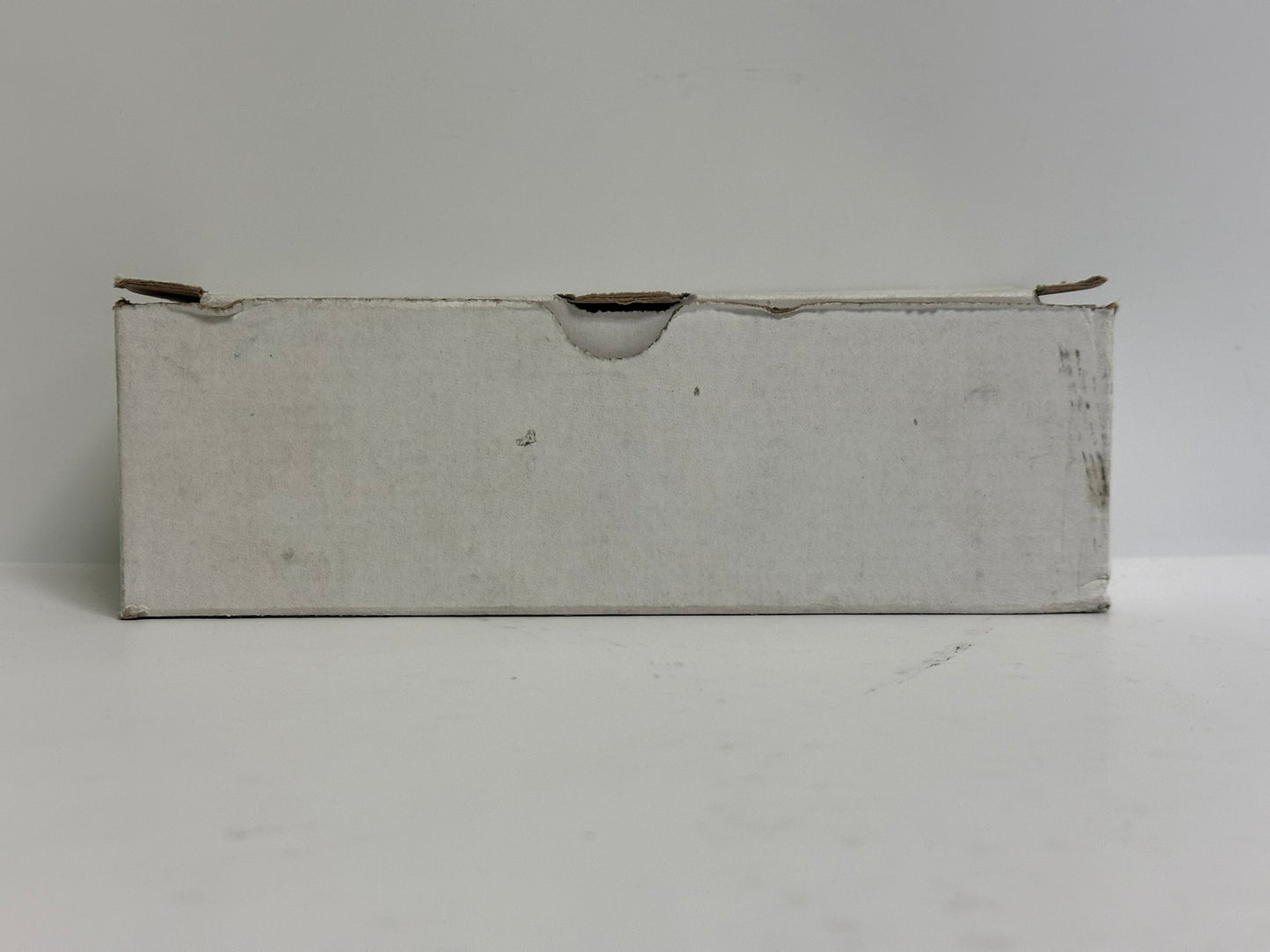 5 PK Burndy (YA31A3) 350Mcm Aluminum/Copper 2-Hole Lug, 1.85 Inch Barrel