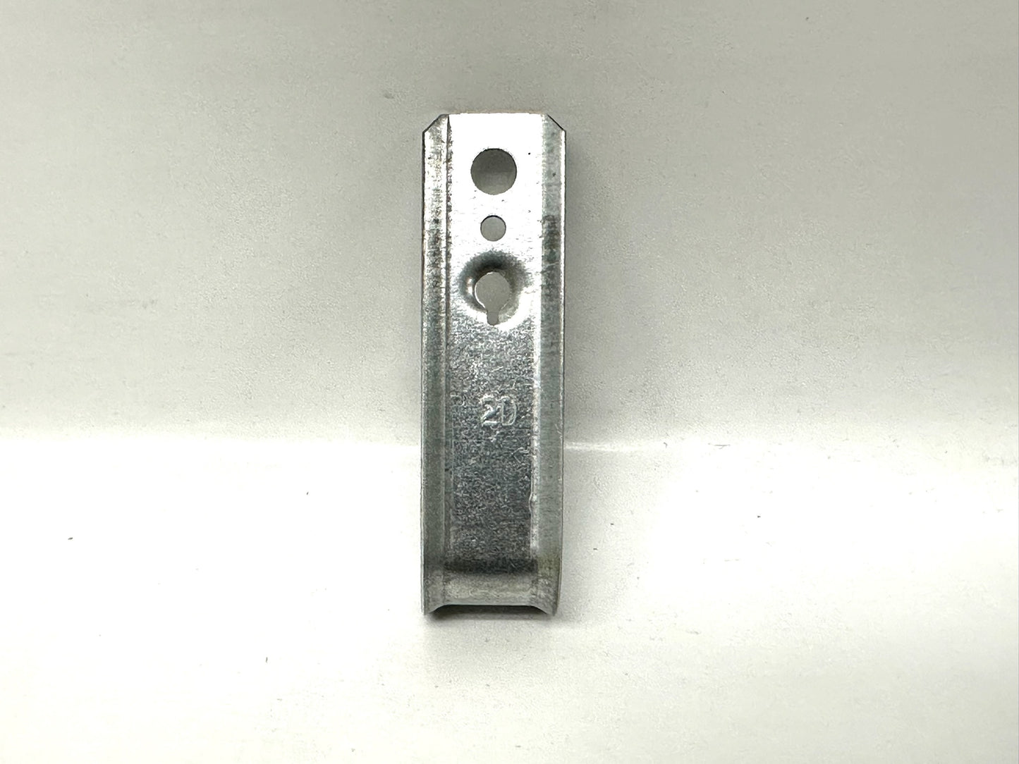 63 PK nVent CADDY CAT12 ¾" J‑Hook Cable Support, Steel