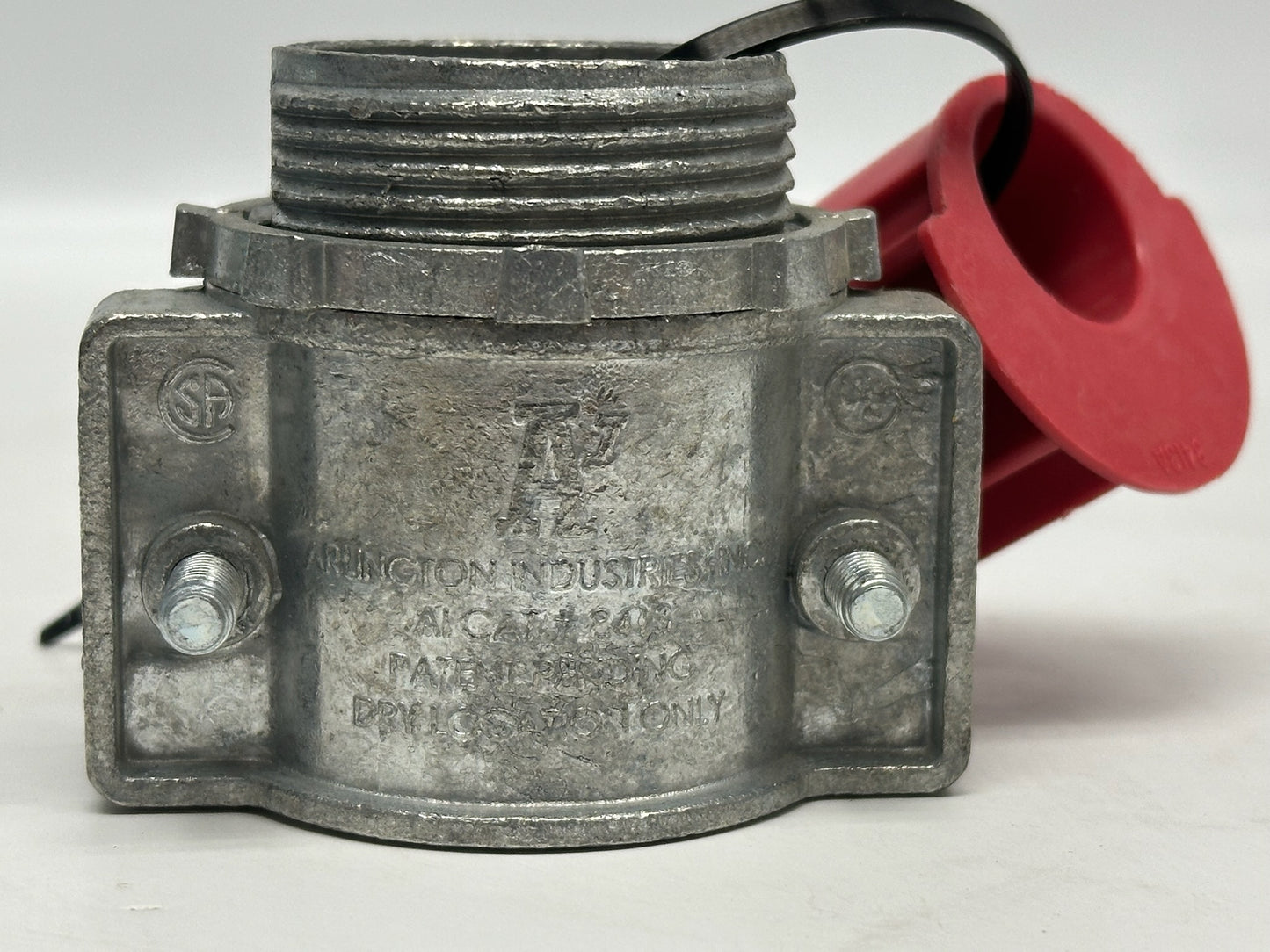 15 Pack Arlington 8413 1-1/4" Connector for MC/AC Cable, 2 Screw