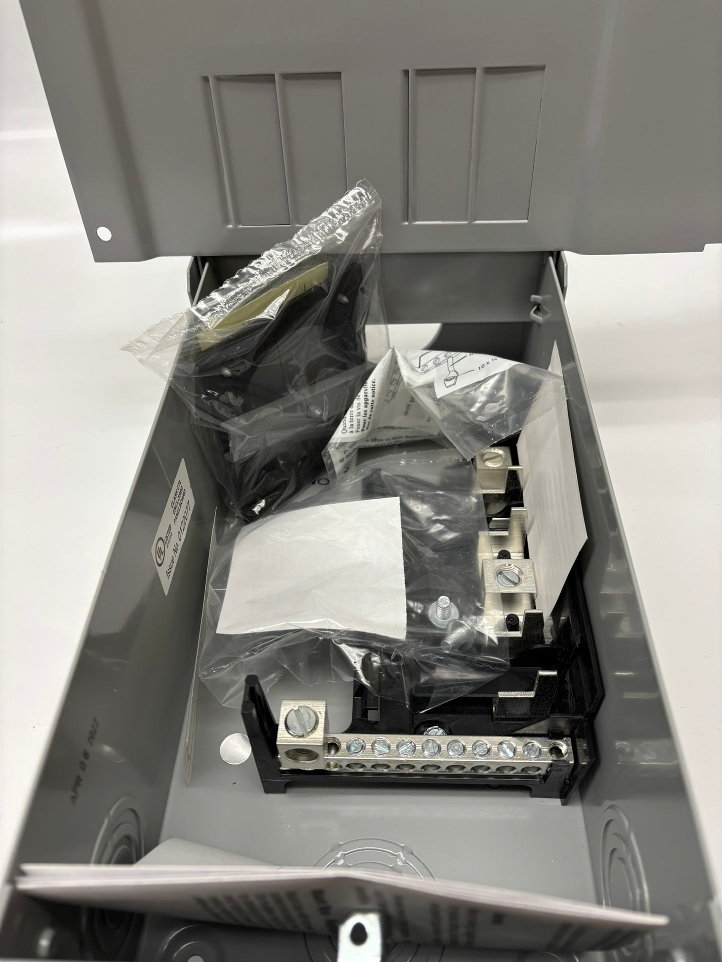 Siemens (W0408ML1125U) Load Center , Gray, 125 Amps