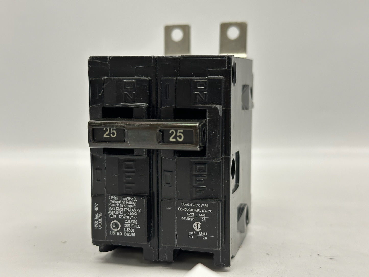 3 PK Siemens B225 25 A 120/240 V 2‑Pole Molded Case Circuit Breaker