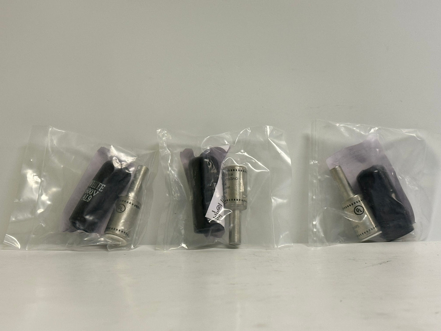 3 PK Penn Union (TP-4/0) Aluminum Terminal Plug - Center Pin 4/0 AWG