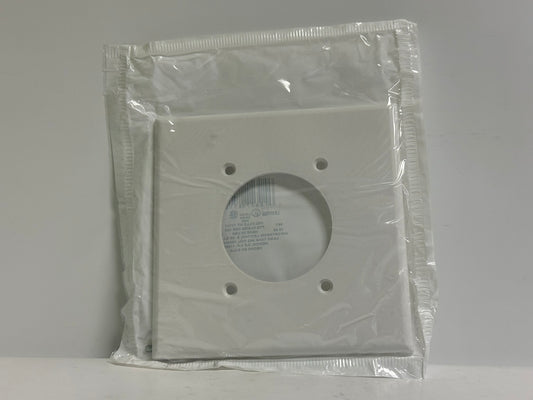 25 PK Leviton (80526-W) 2-Gang Flush Mount Outlet/Receptacle Wall Plate