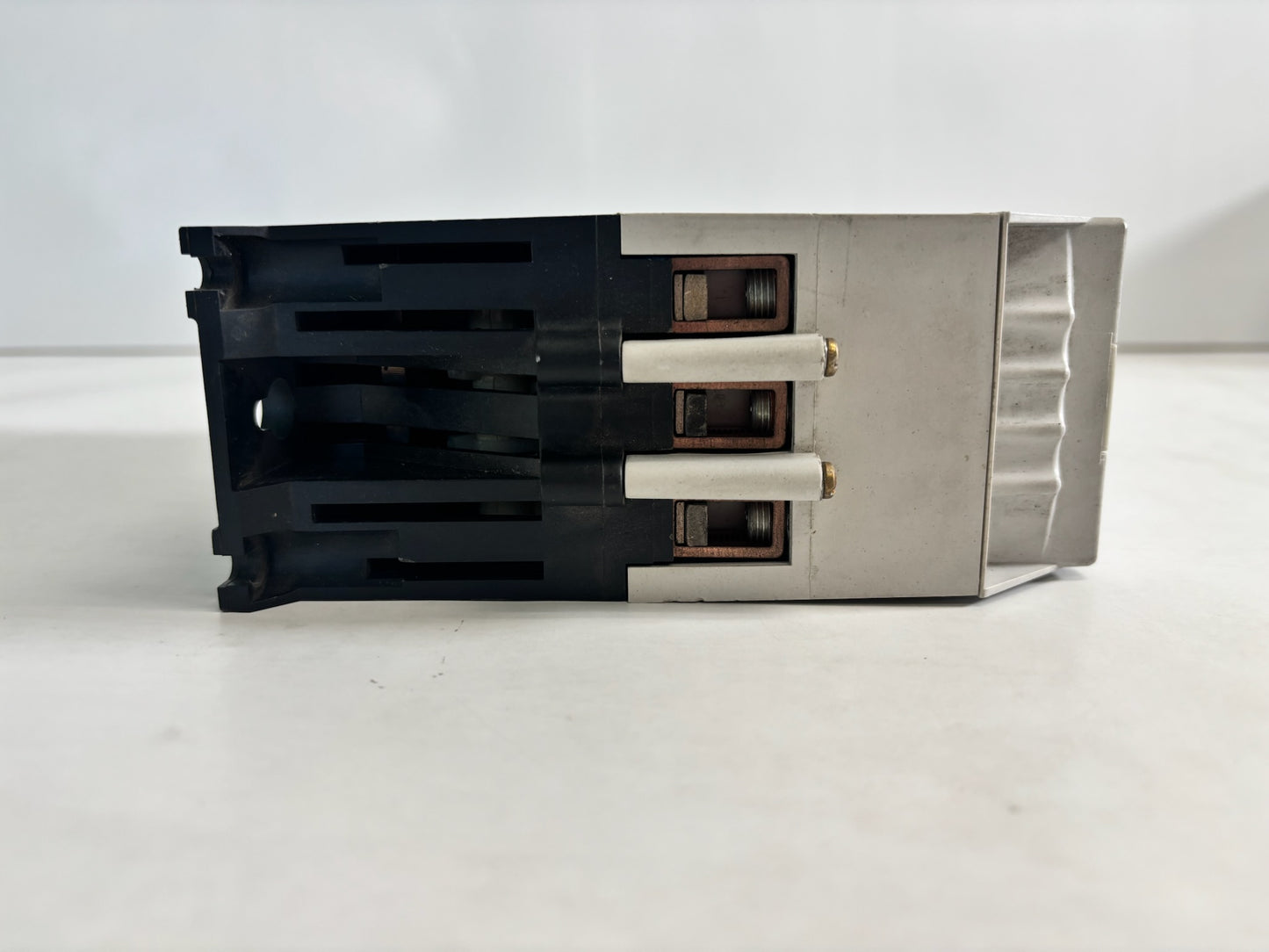 Eaton S801N37N3S Soft Starter, 37A, 200–600VAC, 24VDC Control, N-Frame