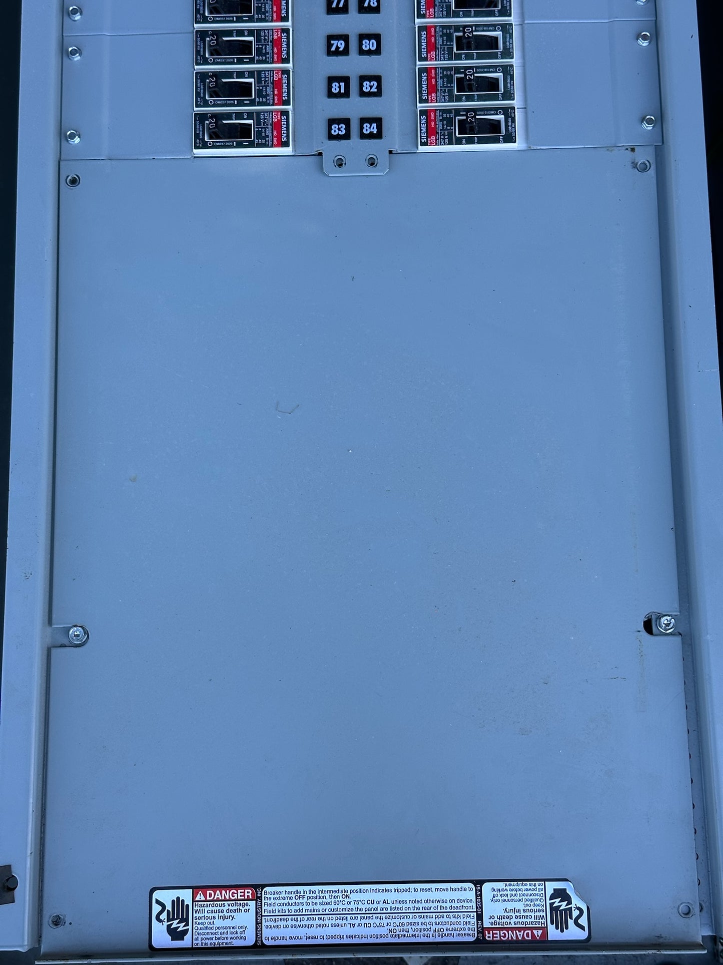 Siemens 480Y/277 V P3E80ML400FBS 400A 3-Phase Grow Light Panelboard 81 Breakers – Grow Facility Power