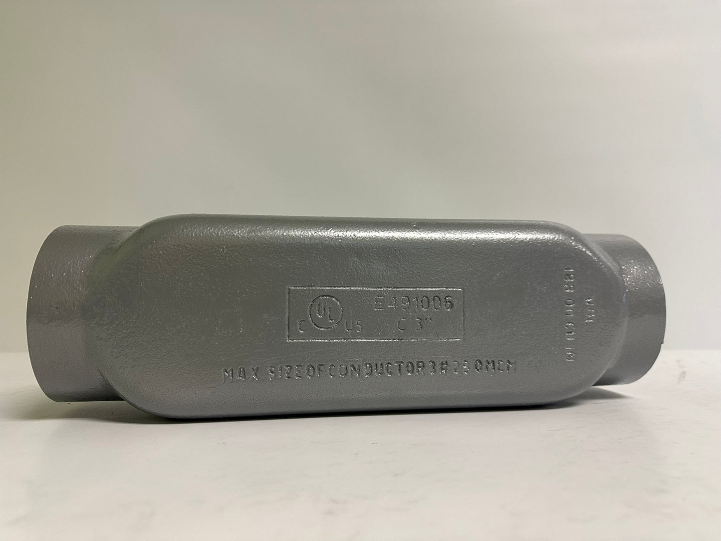 Southwire Topaz (C8CG) 3" C-Type Rigid Conduit Body With Cover And Gasket