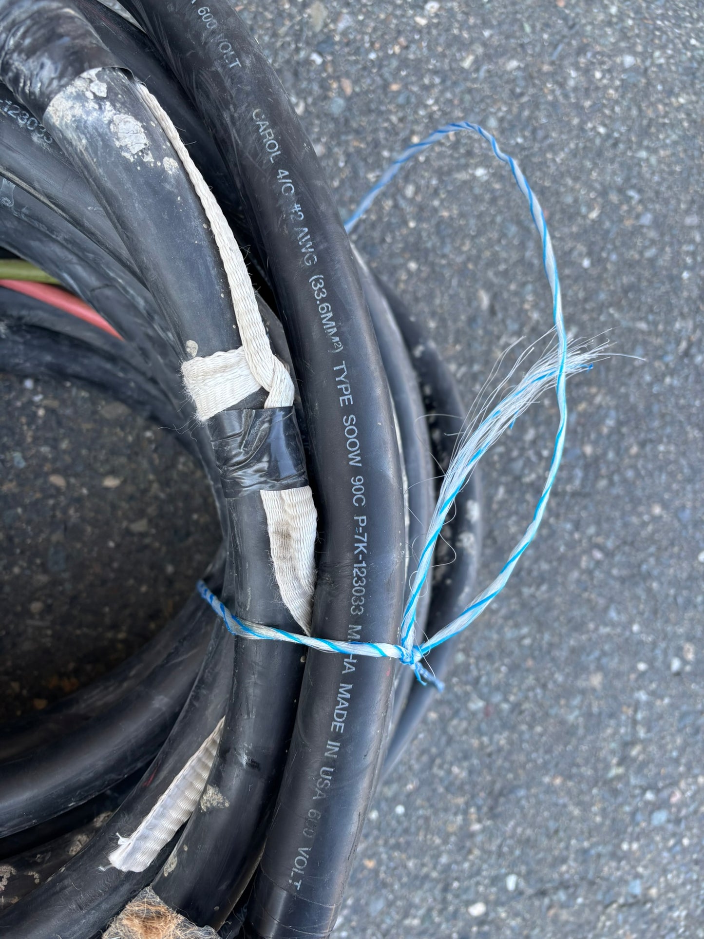 263 FT-SOOW Portable Cord 4 Conductors, 2 AWG, Black/Green/Red/White Wire