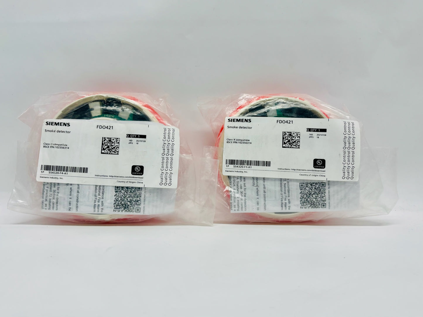 2 PK Siemens FDO421 Addressable Photoelectric Smoke Detector