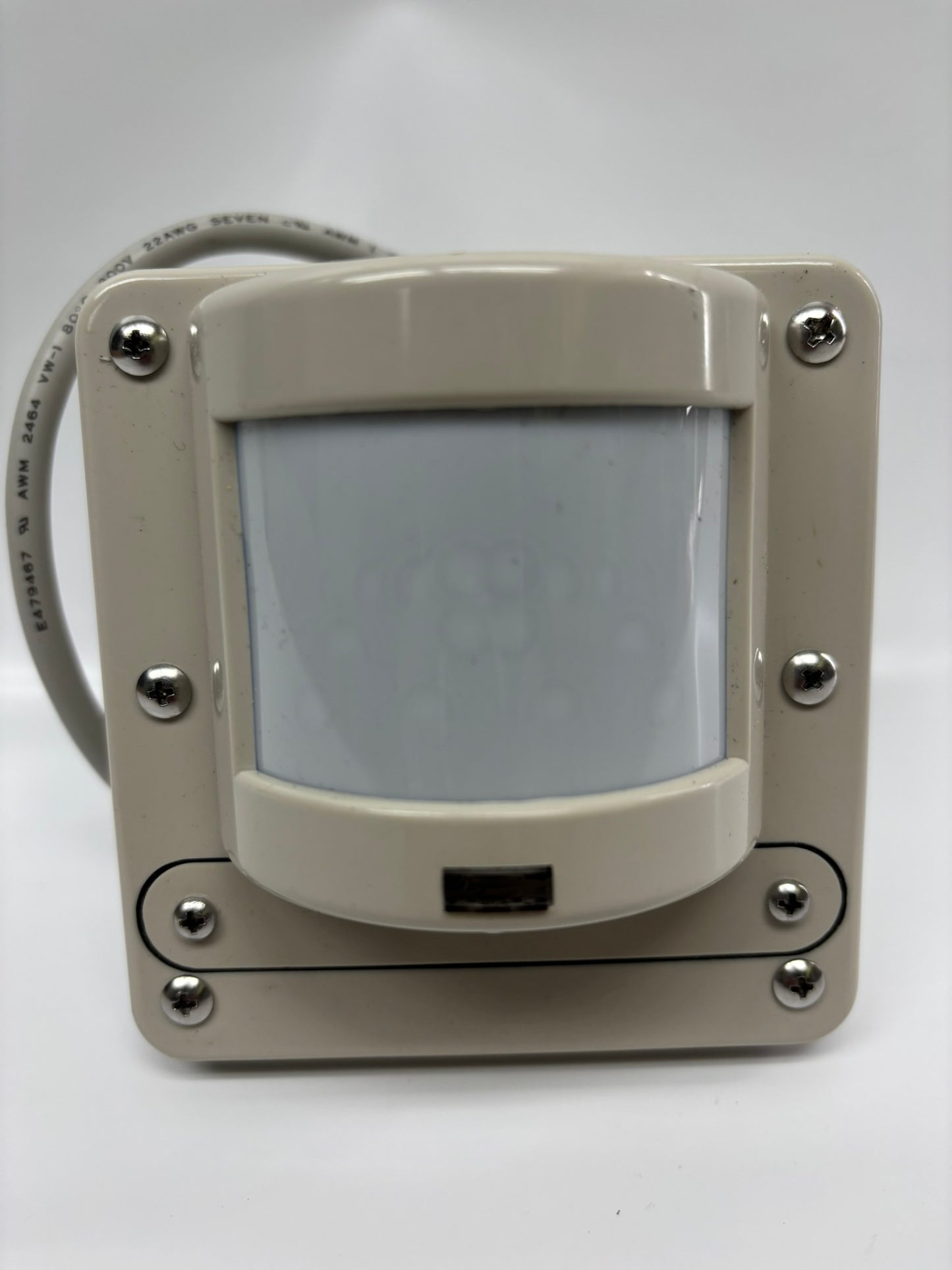 Wattstopper CB-100 occupancy sensor 24 vdc