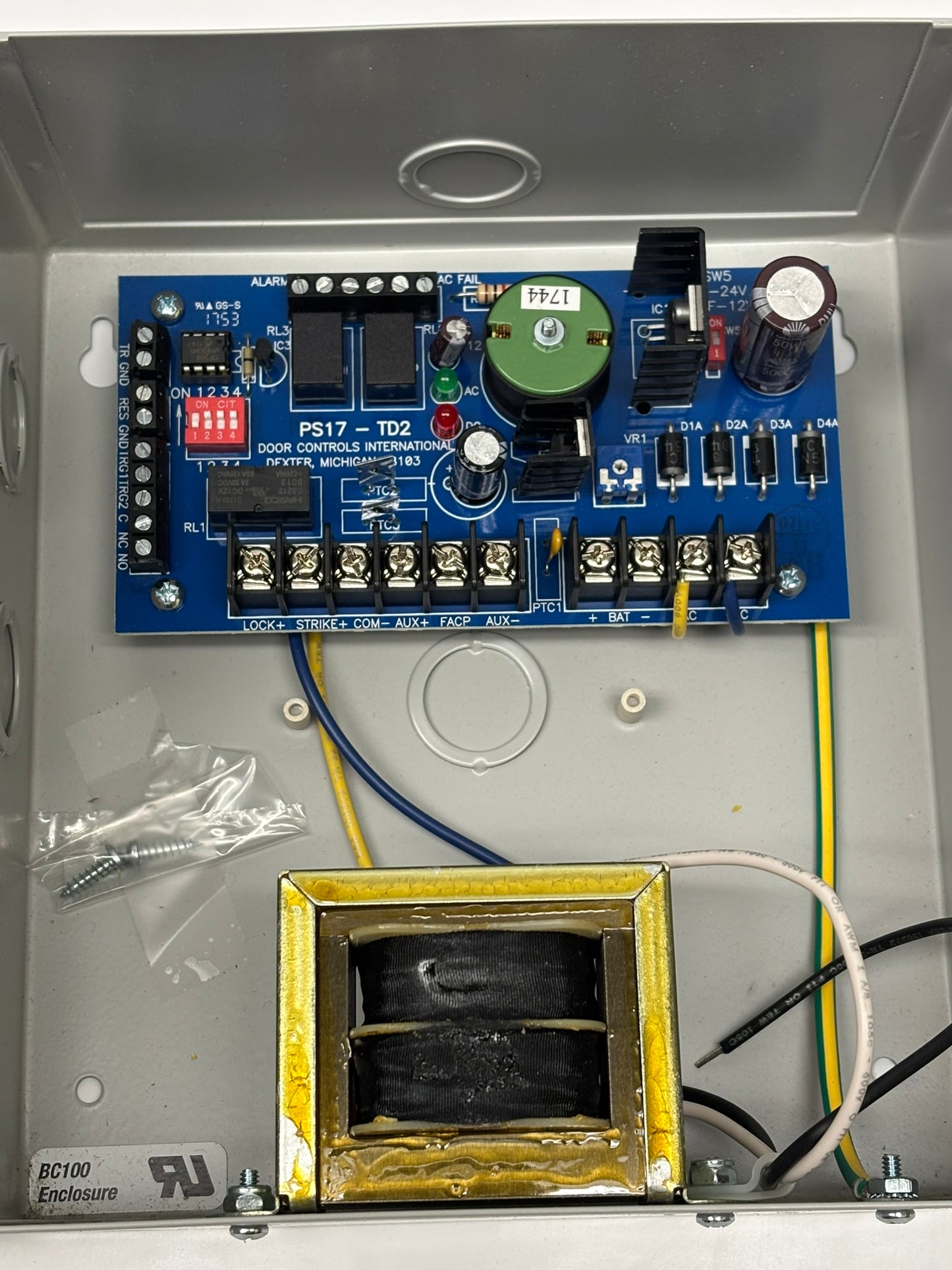 DCI PS17-TD2 Standard Access Control Power Supply/Charger