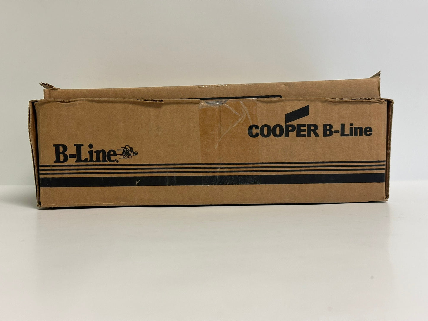 50 PK Cooper B Line (B2004PAZN) 1 1/4" Thin Wall Conduit 1 1/2" O.D Pipe Clamp