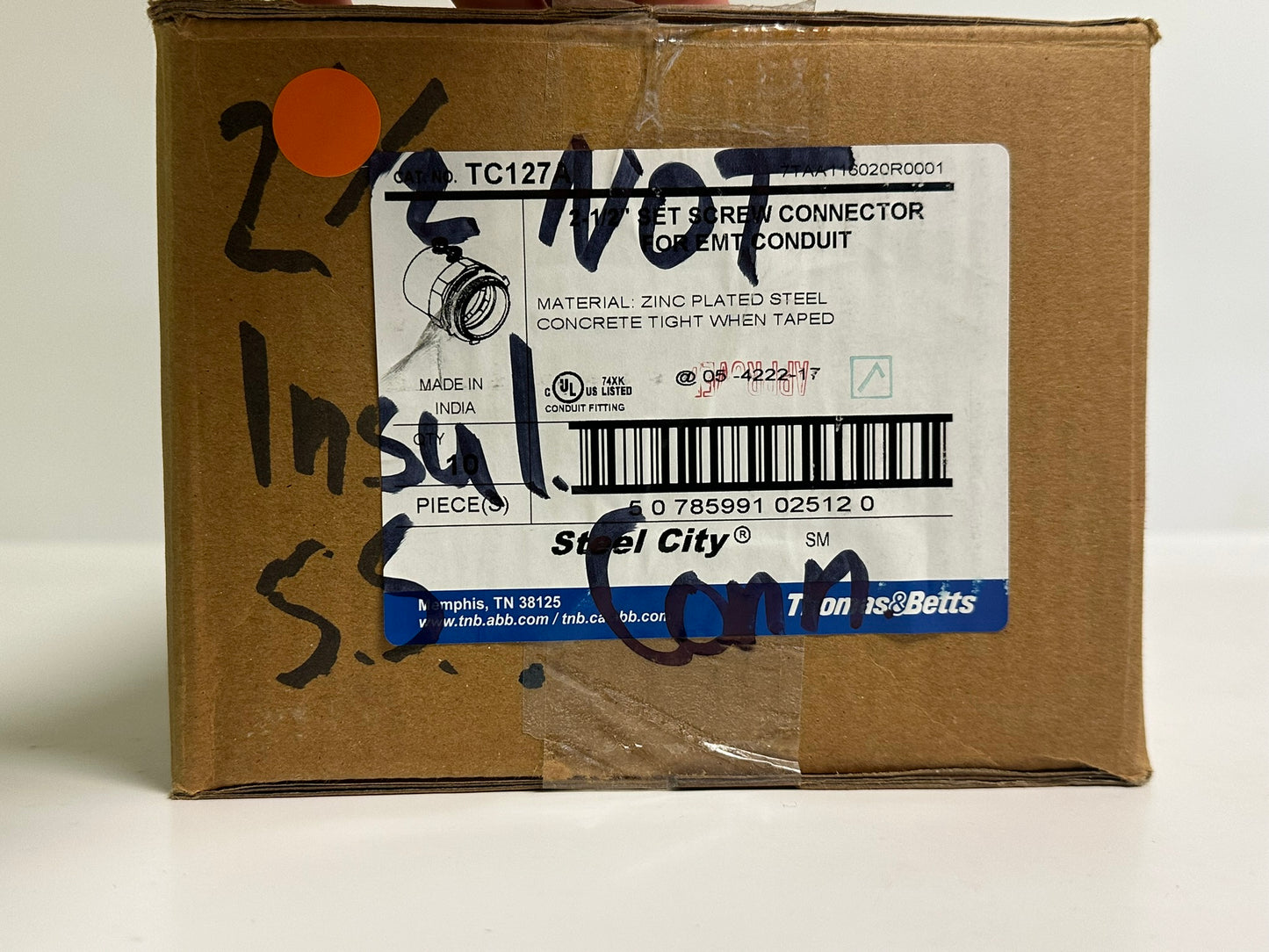 10 PK Steel City (TC127A) 2-1/2"  Set Screw Connector Straight Connection Orientation