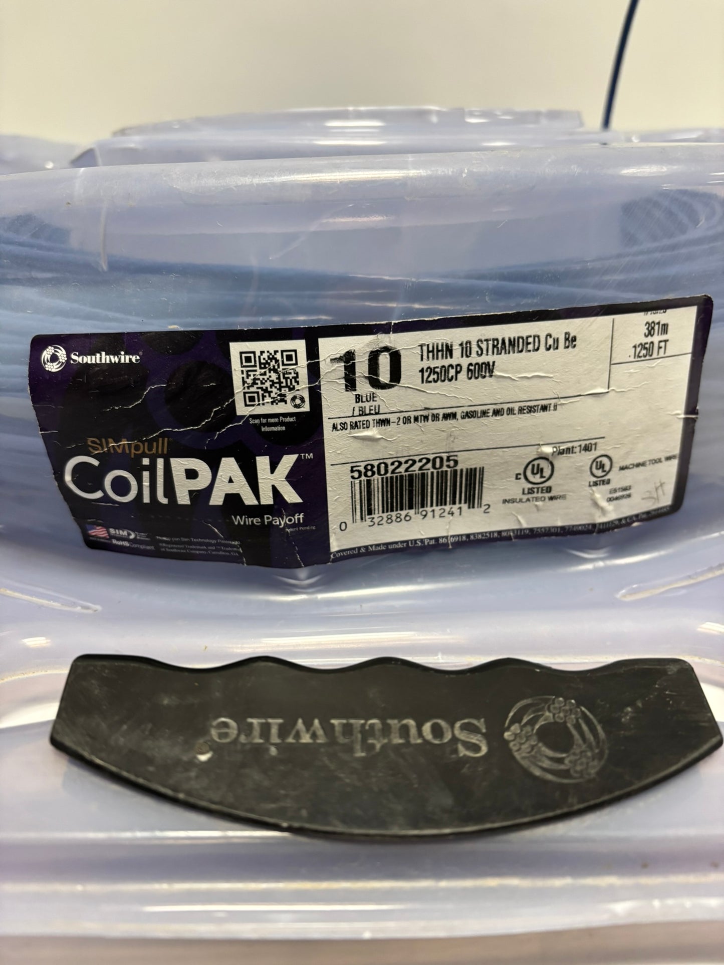SouthWire CoilPAK 10 Blue THHN 600V 879Ft 268m 58022205