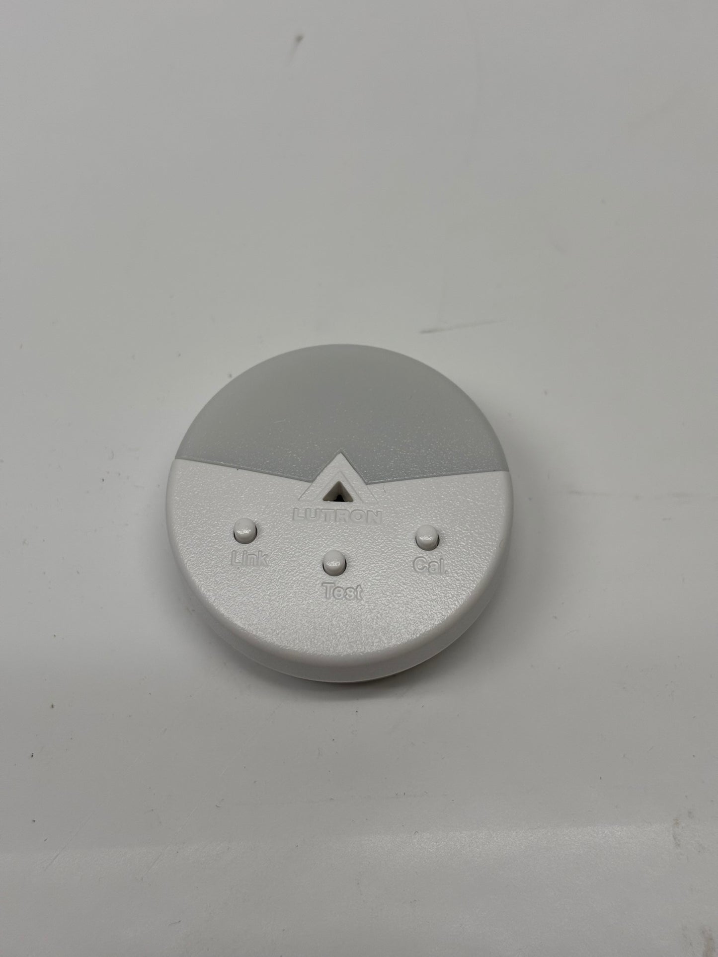 Lutron LRF2-DCRB-WH Radio Powr SavrT Wireless Daylight Sensor