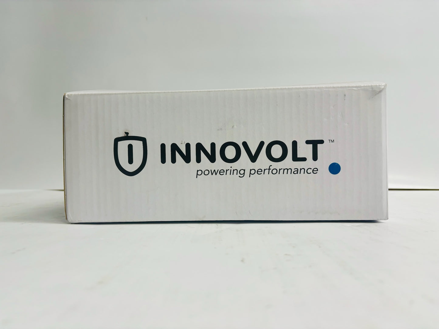 New Open Genuine Innovolt w2000-20-208 Power Protection Appliance 208V