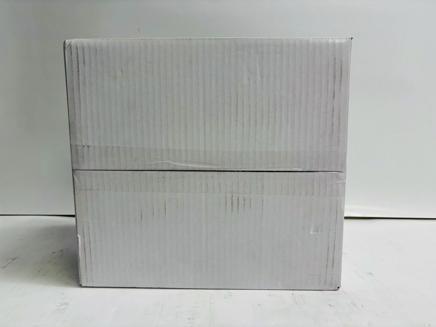 New Open Genuine Innovolt w2000-20-208 Power Protection Appliance 208V