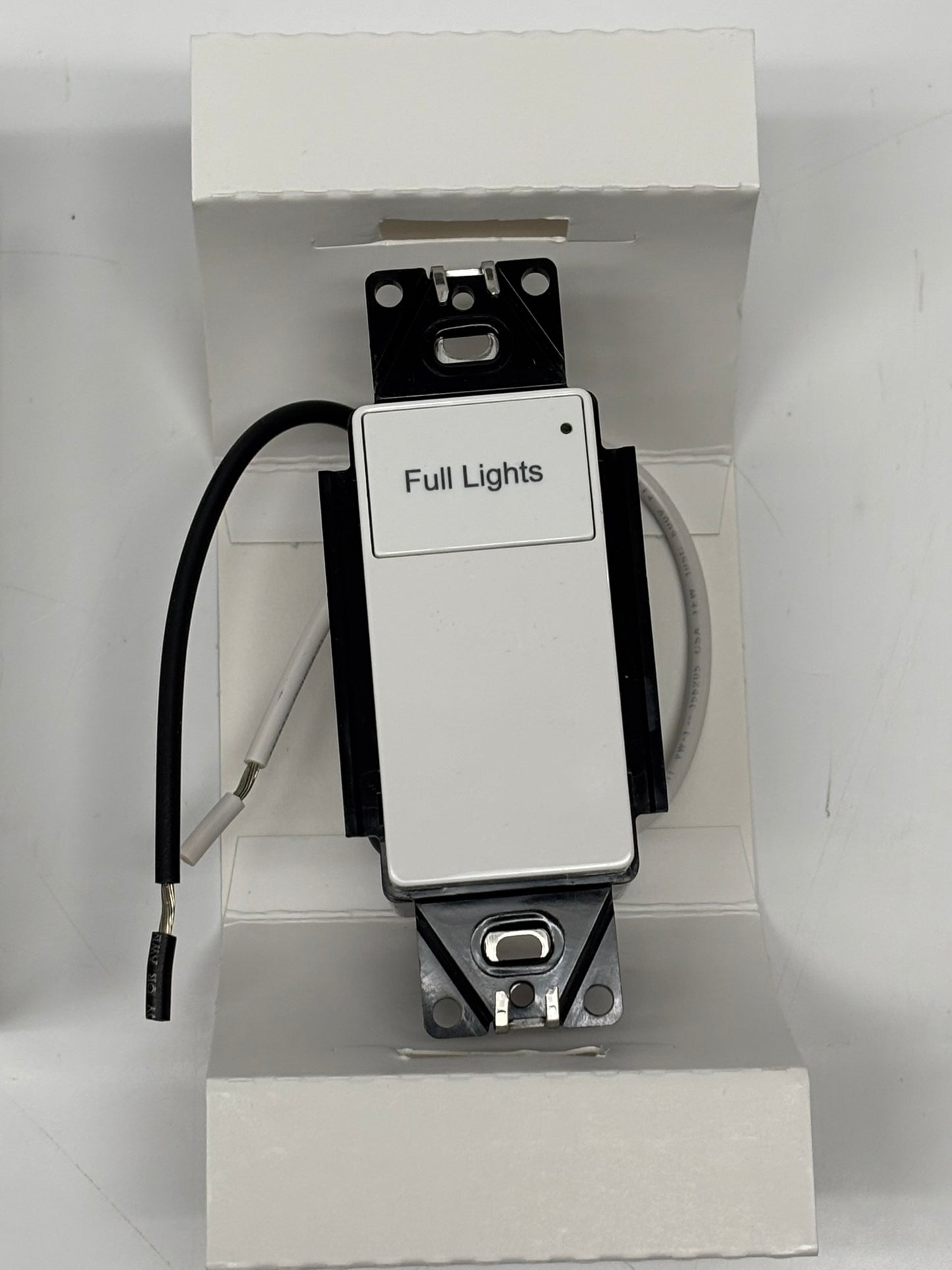 Cooper Lighting Solutions WaveLinx Wallstation Unit Pack 1 Button Large Wallstation W1L-W