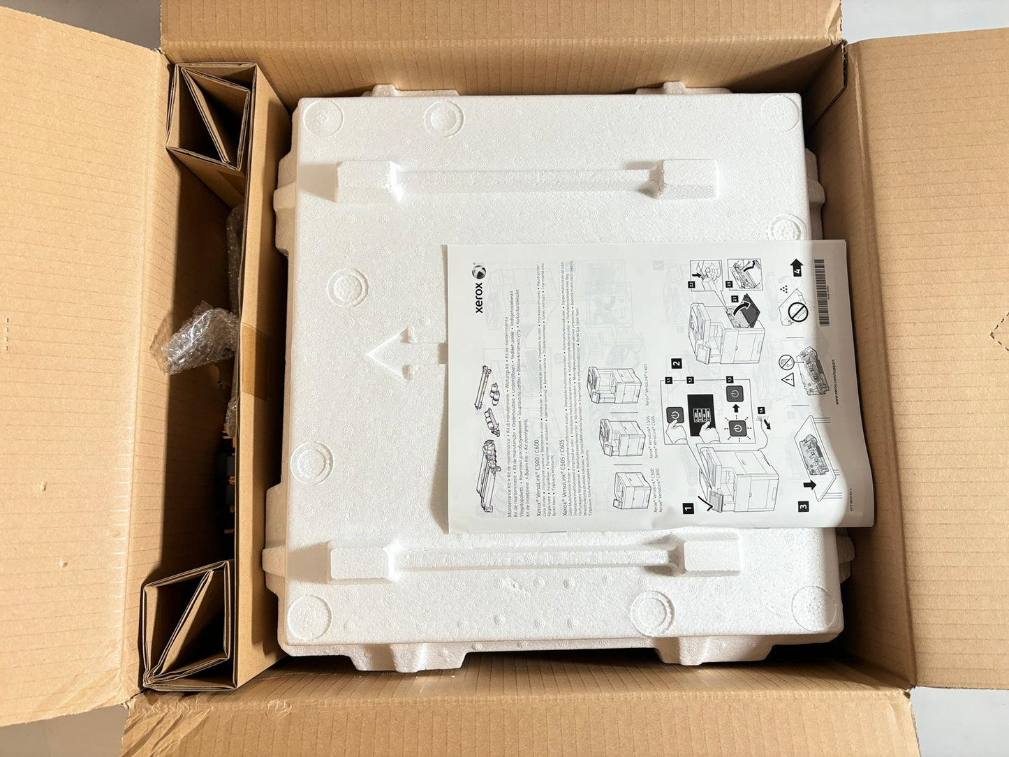 Open OEM Xerox VersaLink C500,C505,C600,C605 Maintenance kit 108R01492