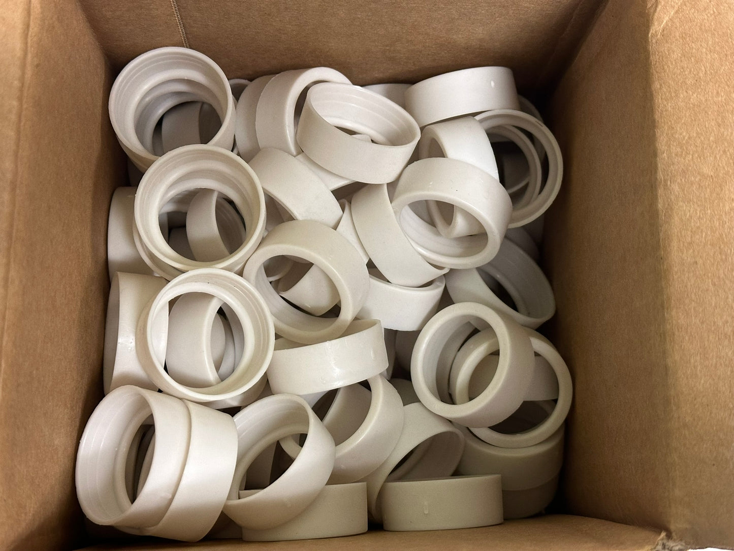100 PK Arlington (EMT125) Push On Non Metallic Insulating Bushing For AL/Steel EMT