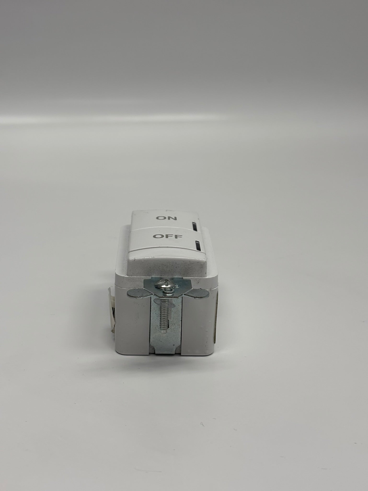 Accuity Sensor Switch Acuity NPODM-WH Sensor Switch Digital Wall Switch, 2 Push Button, 15-2 ...