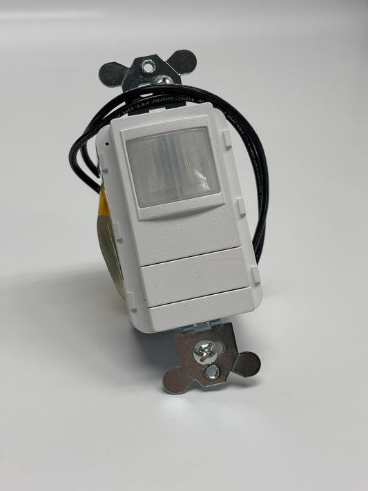 Acuity WSXA-WH Sensor Switch Motion Sensor, PIR, 120-277V AC, No Box