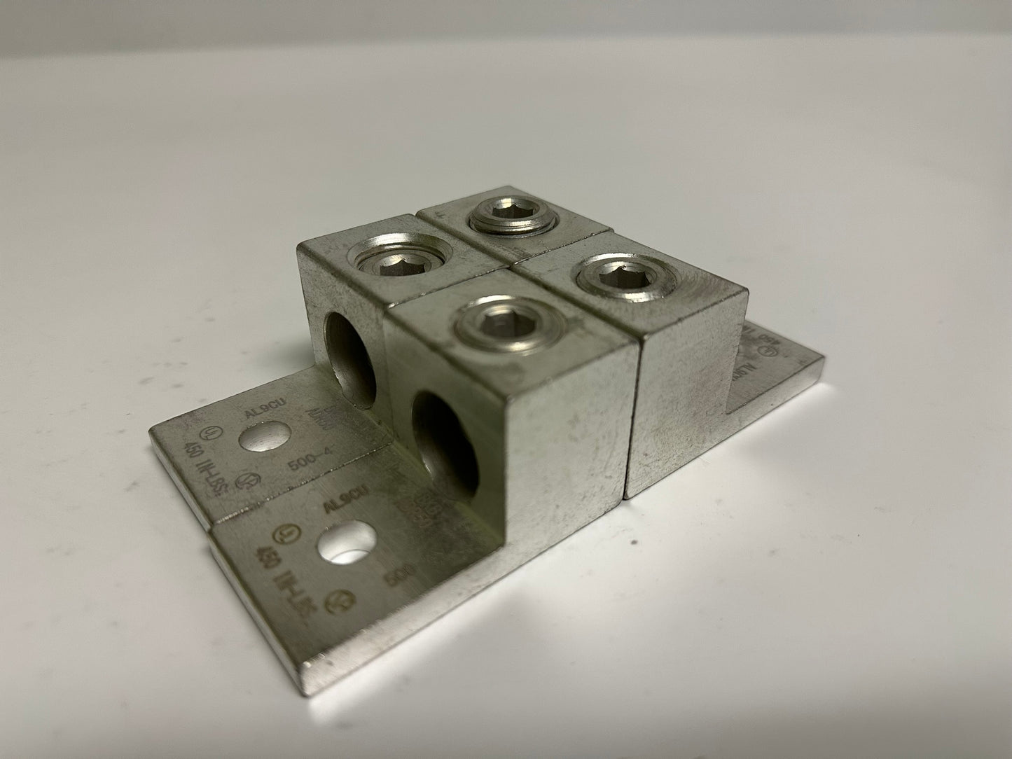 4 PK Blackburn (BKBADR50)  Single-Conductor, One-Hole Mount, Conductor Range 4 Str-500 Kcmil