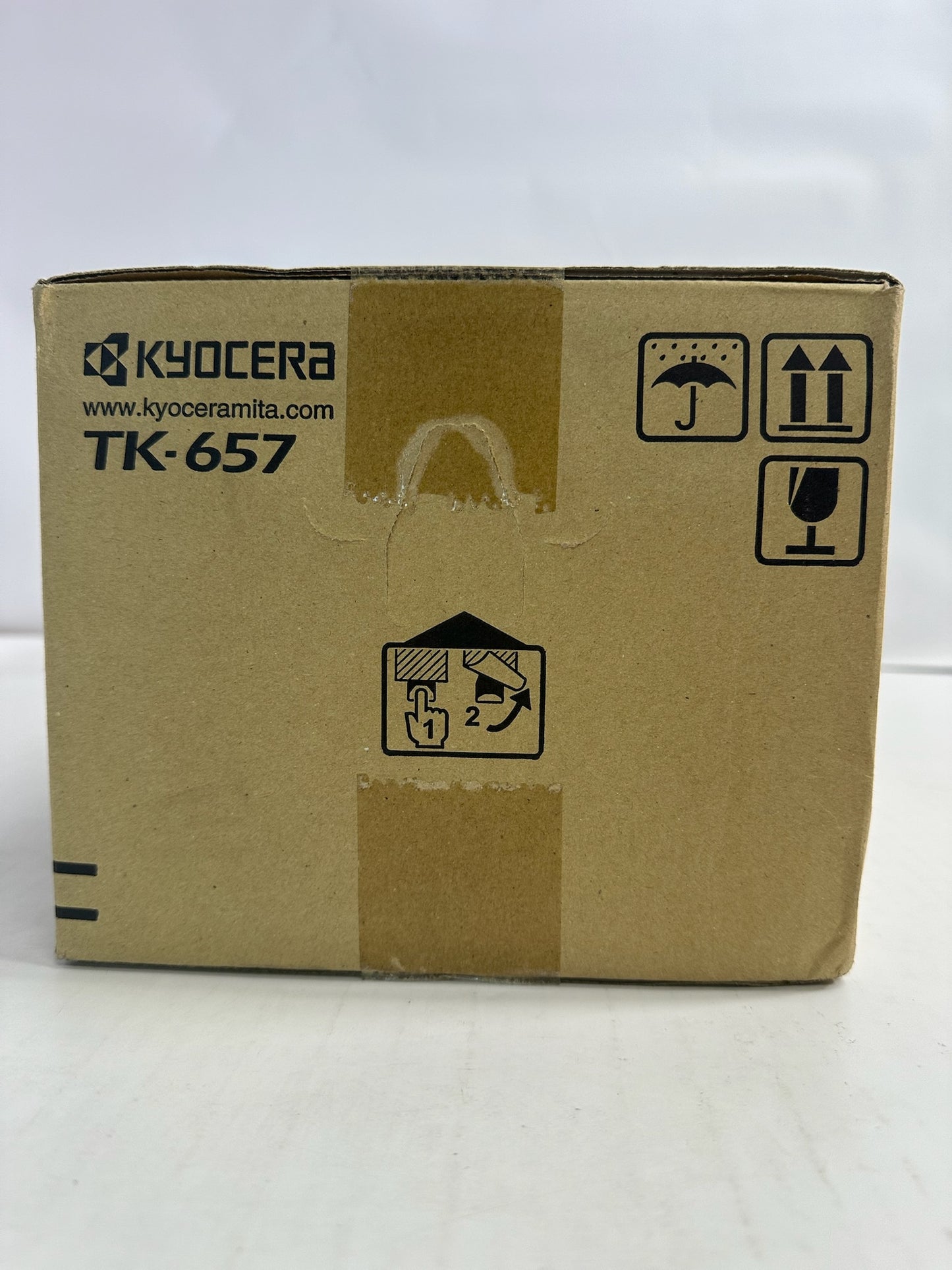 New Genuine Kyocera KM-6030,8030 Black Toner Kit TK-657 1T02FB0US0