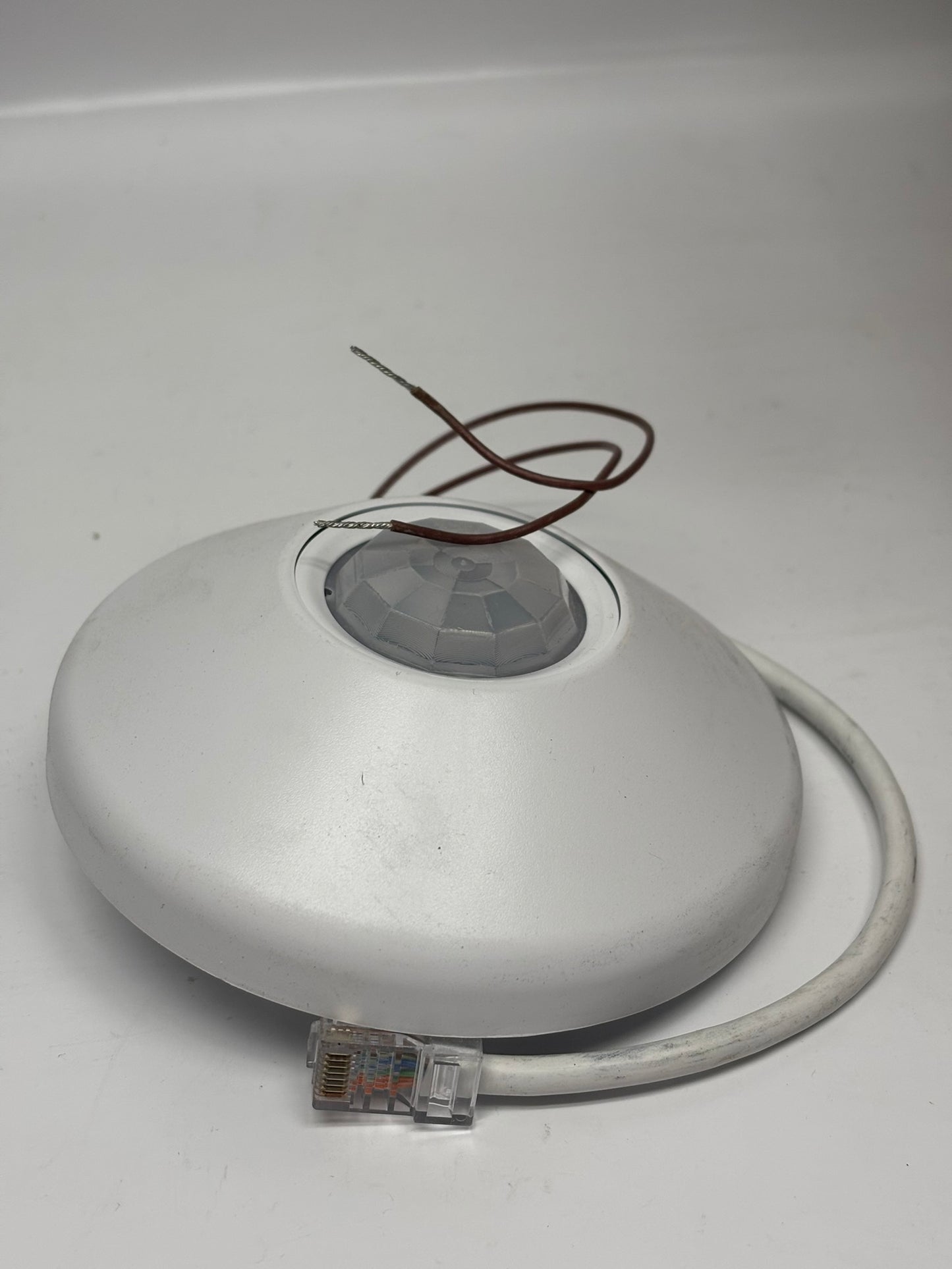 Acuity NCM-PDT-10-ADCX-AR-RJB Ceiling Mount Sensor, Passive Dual Technology, Large Motion / Extended Range 360° Lens