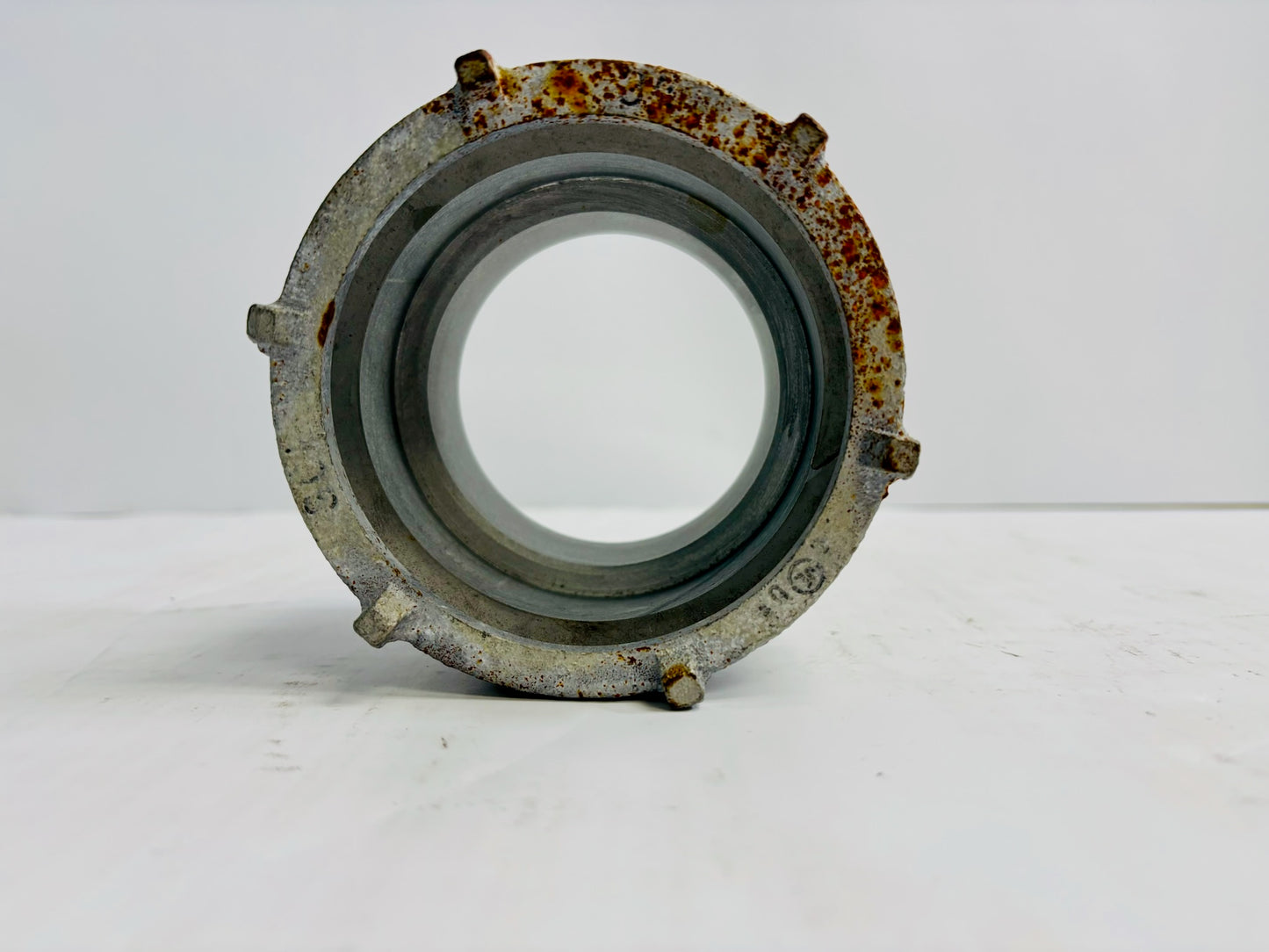 Hubbell Raco (1812) 3" Rigid/IMC Malleable Iron Straight Compression Connector