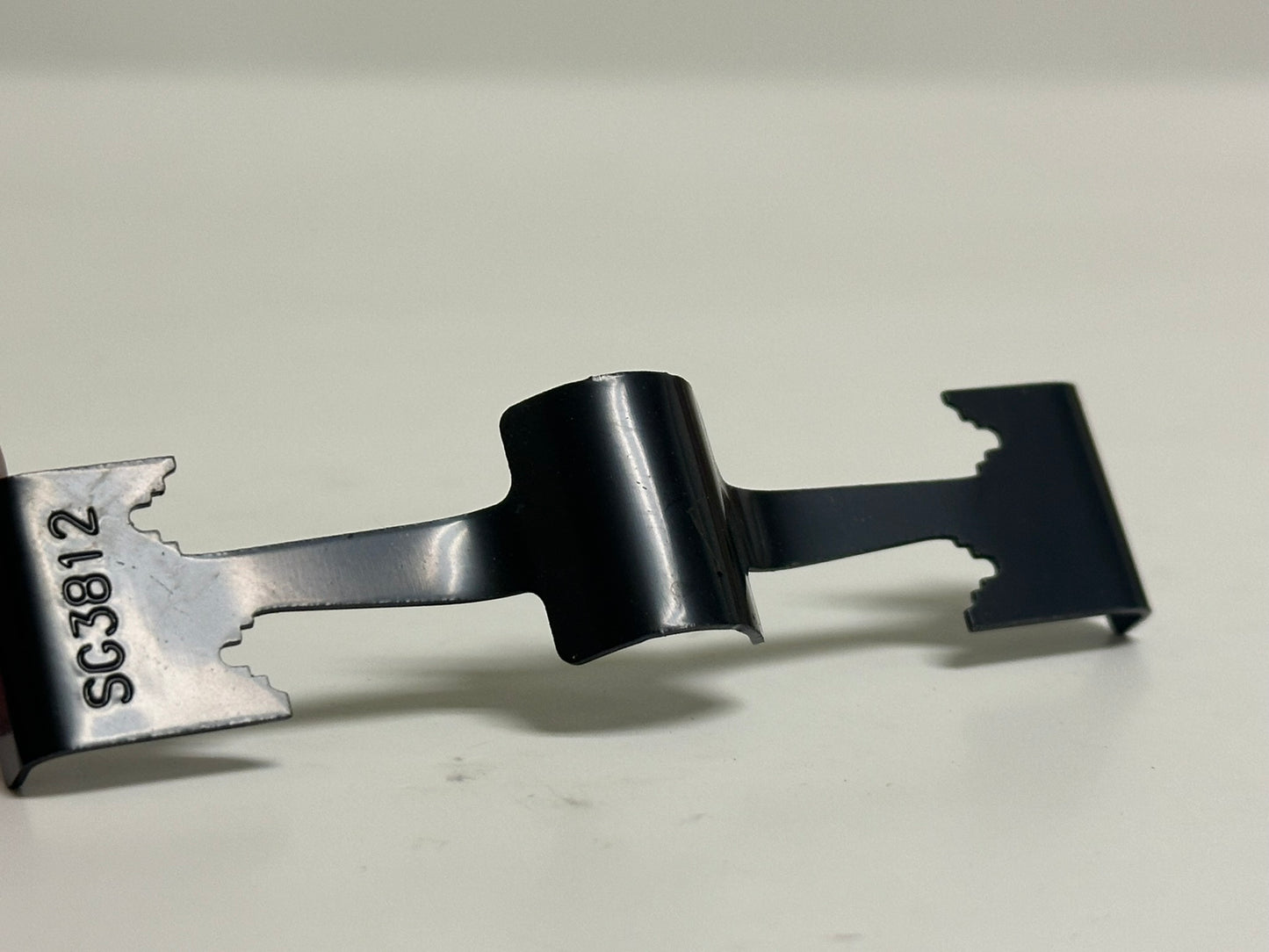 Stiffy Grippers (SG3812) for 3/8" MC Cable & 1/2" EMT Conduit Support