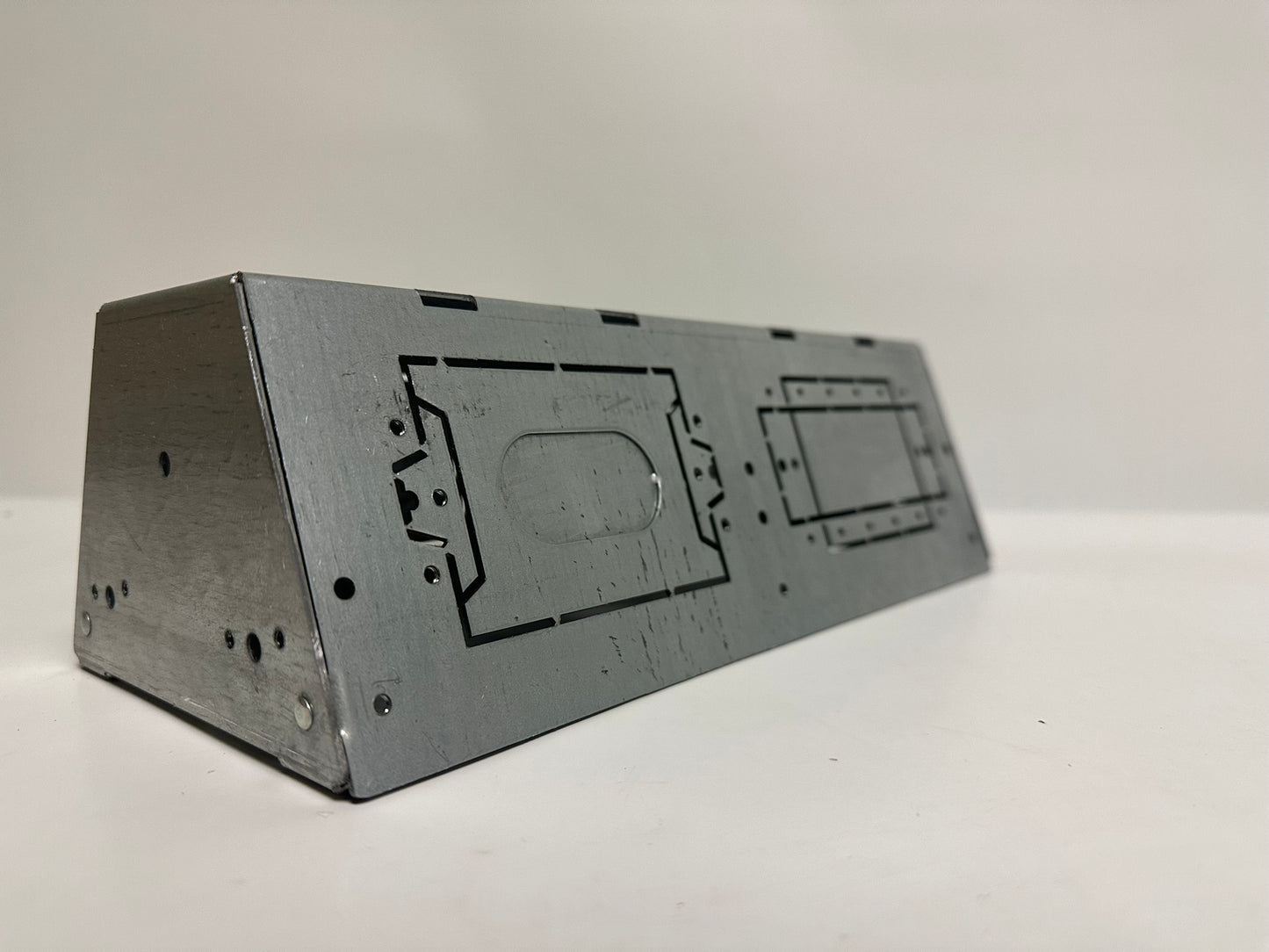 Creative Metal PWB-100-WHT Wall Box White Steel AV Ready