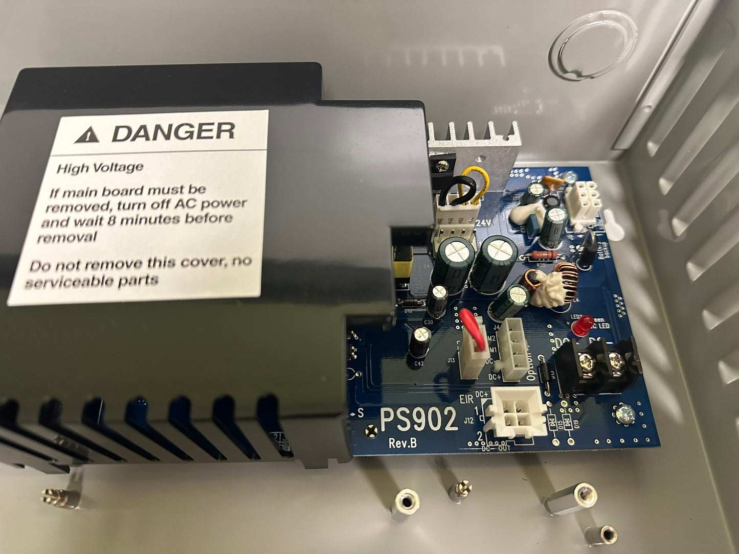 Schlage (PS902) Class 2 Power Supply for Access Control Systems