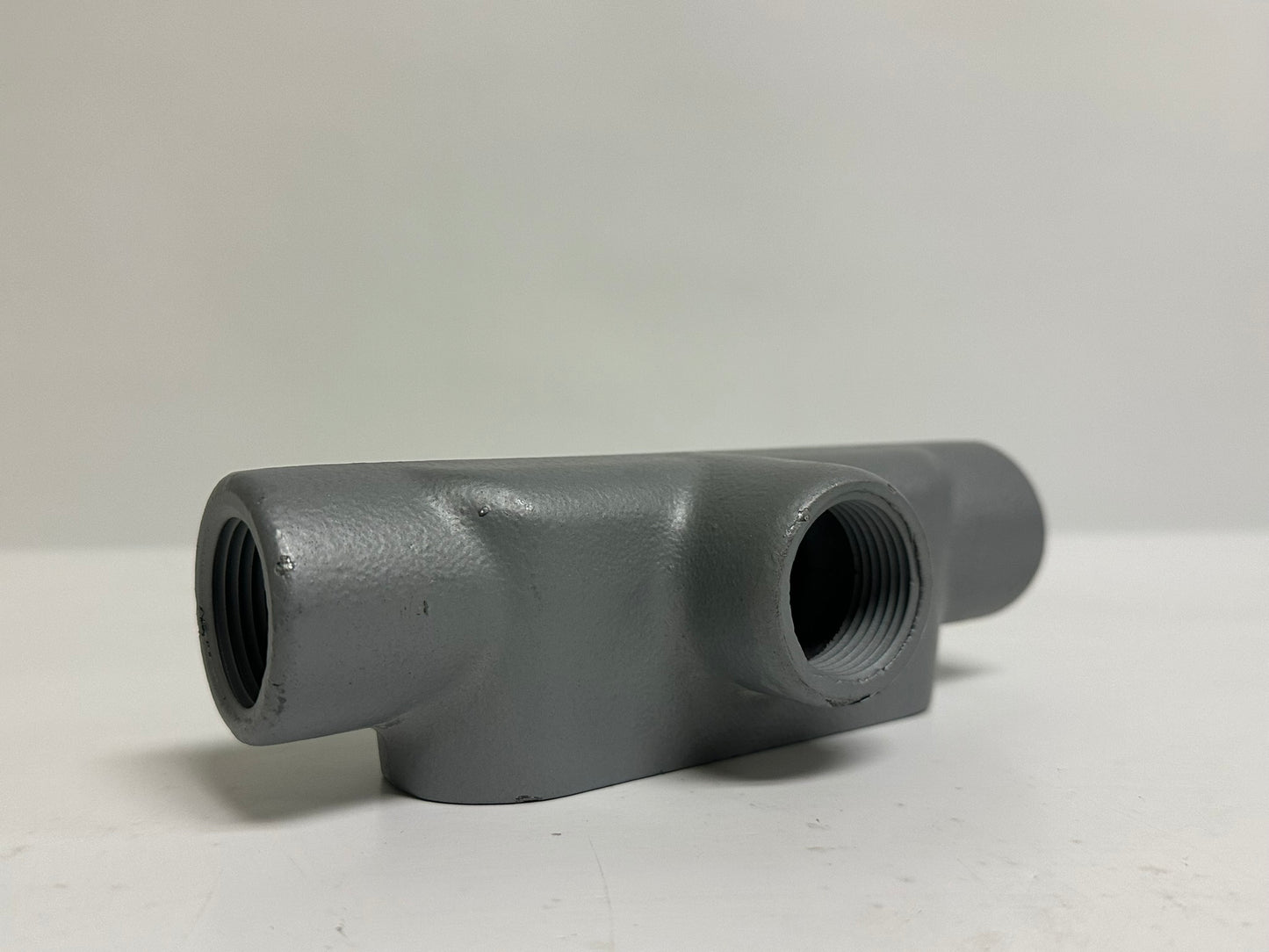 4 PK Appleton T37 Type T Conduit Body for 1" Rigid/IMC Resistant Coat