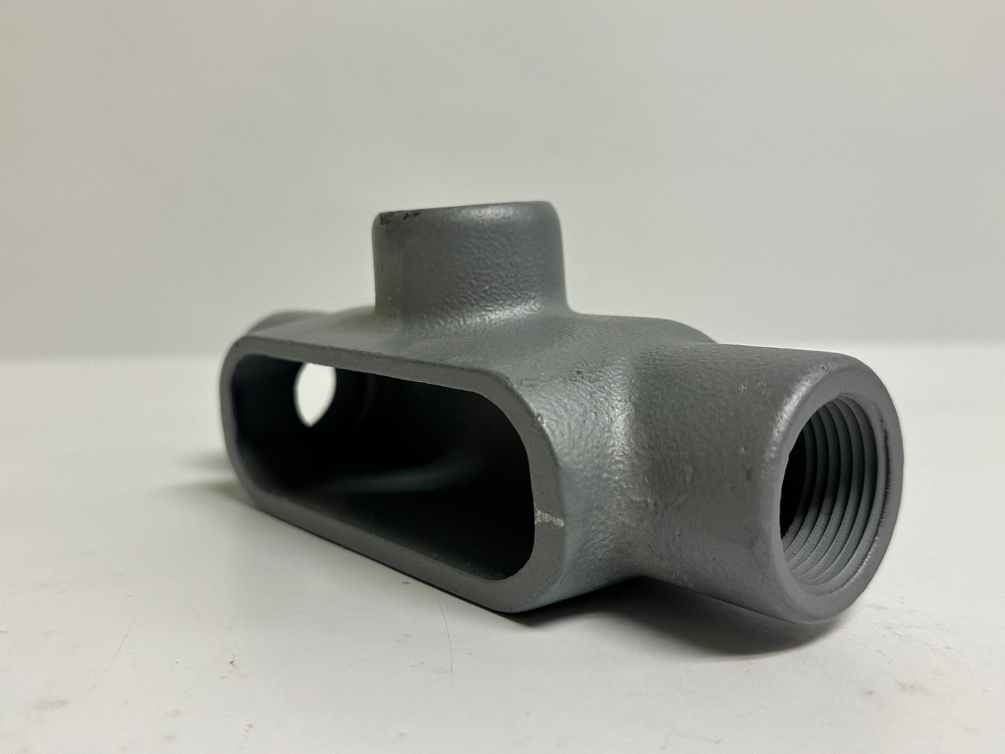 4 PK Appleton T37 Type T Conduit Body for 1" Rigid/IMC Resistant Coat