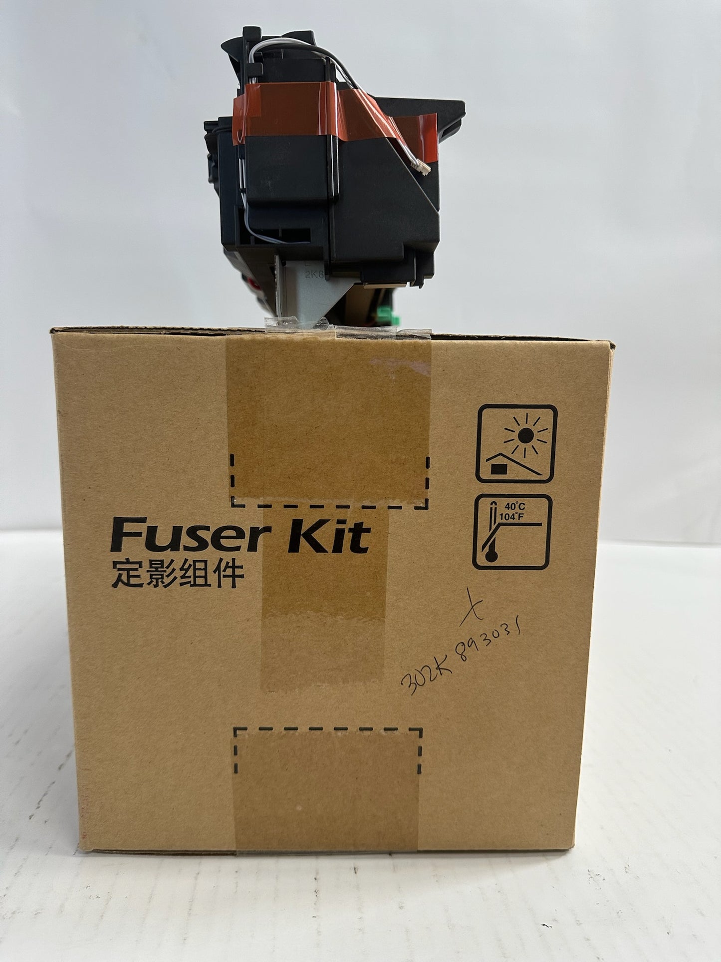 Open Genuine Kyocera ECOSYS P6030cdn, FS-C5350DN Fuser Unit FK-580U 302K893031